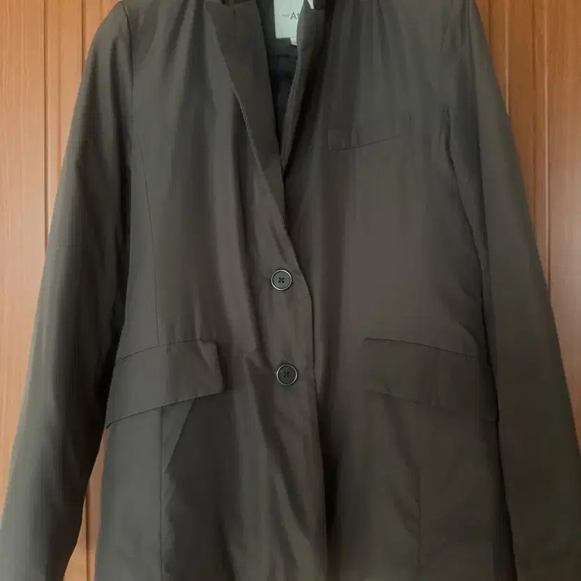 The Edge Down Goose Down Padding Jacket, Size 44,… - image 1