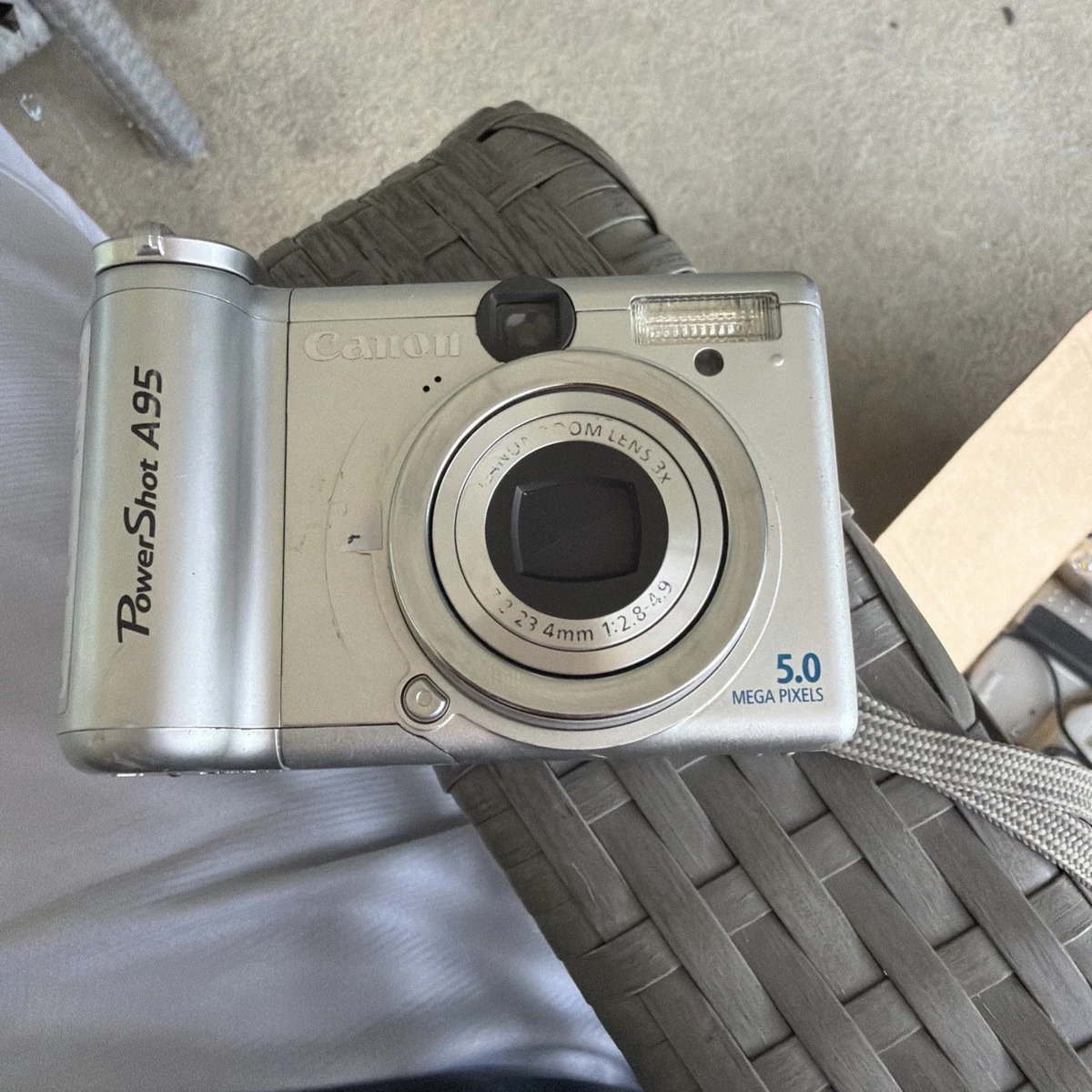 Canon PowerShot A95 Digital Cameras with AE/FE Lock for Sale