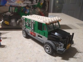 Lego Marvel 76015 Doc Ock Truck Heist  complete  