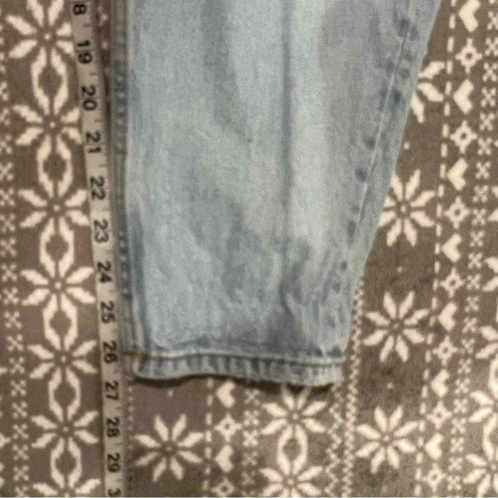 Picture 9 of 11