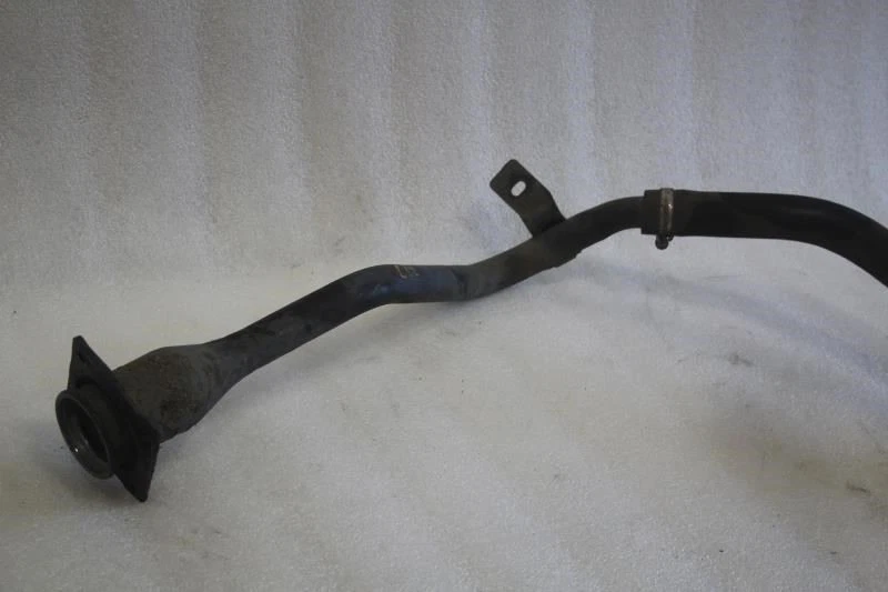 2005 2006 2007 2008 SUZUKI RENO GAS FUEL FILLER NECK PIPE Foto 3 de 4