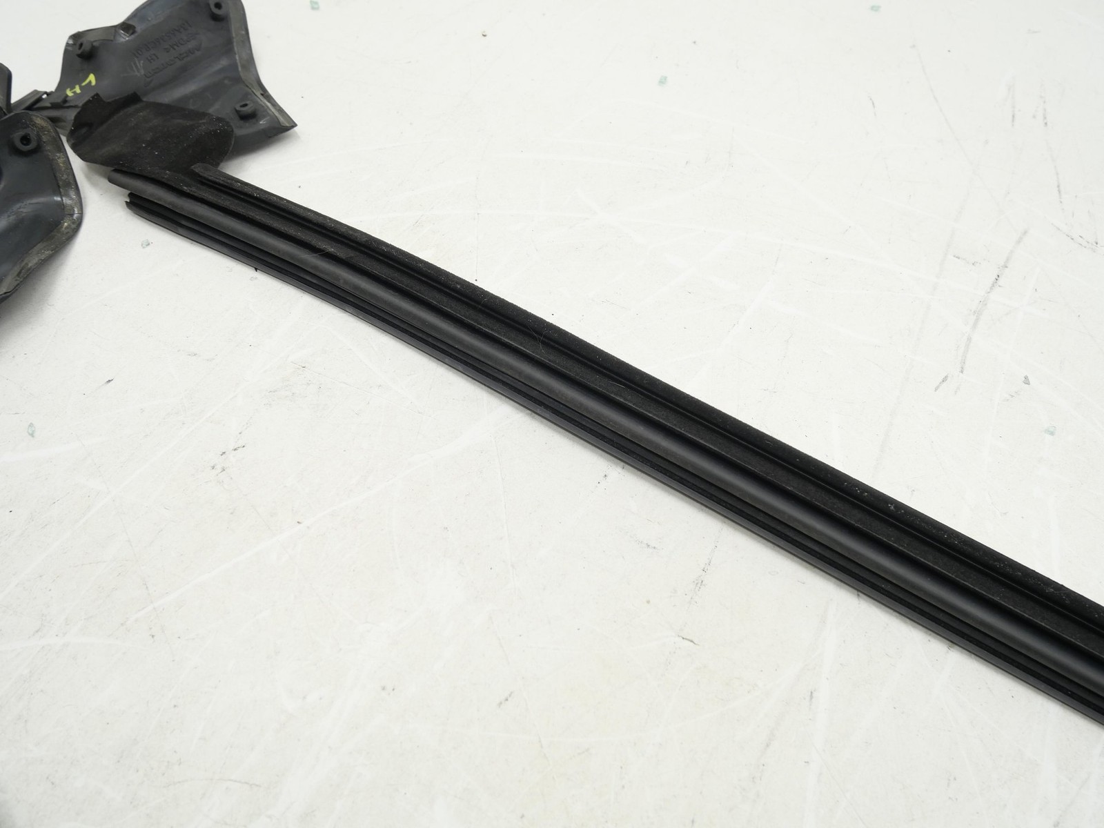Used Door Molding Weather Strip Seal Driver/Passenger 2016-2021 McLaren 570S OEM