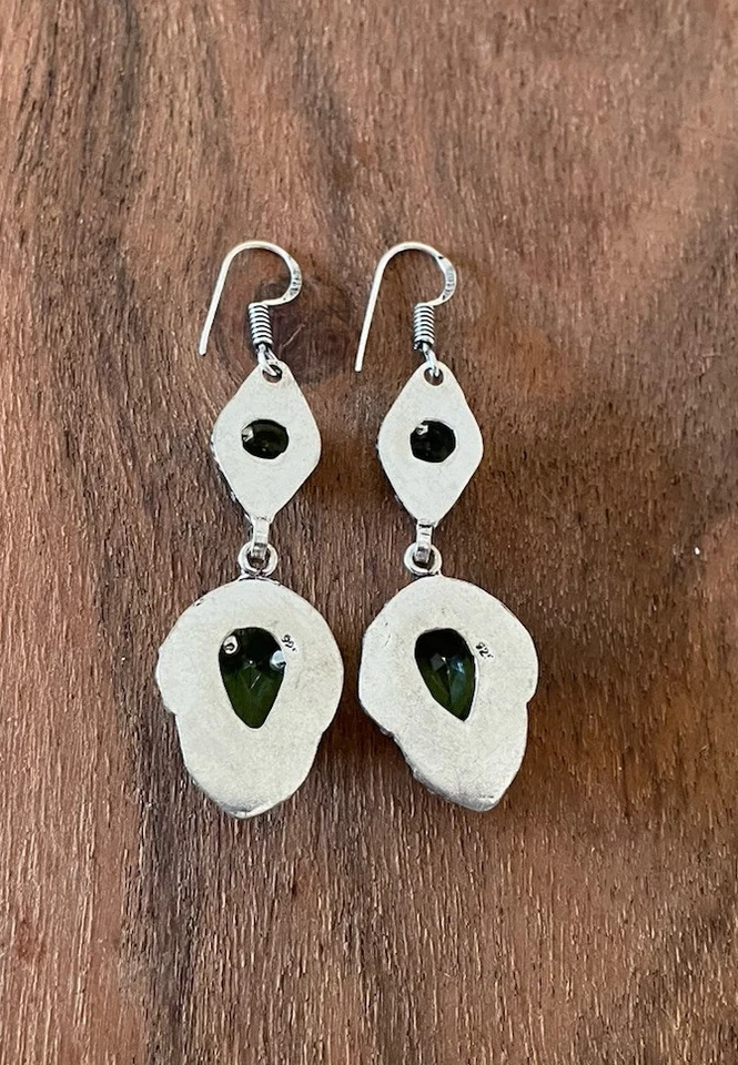 Перидот граненый длинный кристалл серьги - 925 серебро покрытием совершенно новый - Изображение 3 из 3