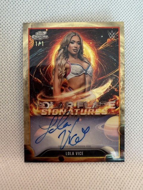 2026 Topps WWE Cosmic Chrome LOLA VICE #SFS- Solar Flare SUPERFRACTOR Auto 1/1