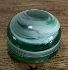 Ravenswood paperweight? Similar to Victorian dump paperweights. VGC