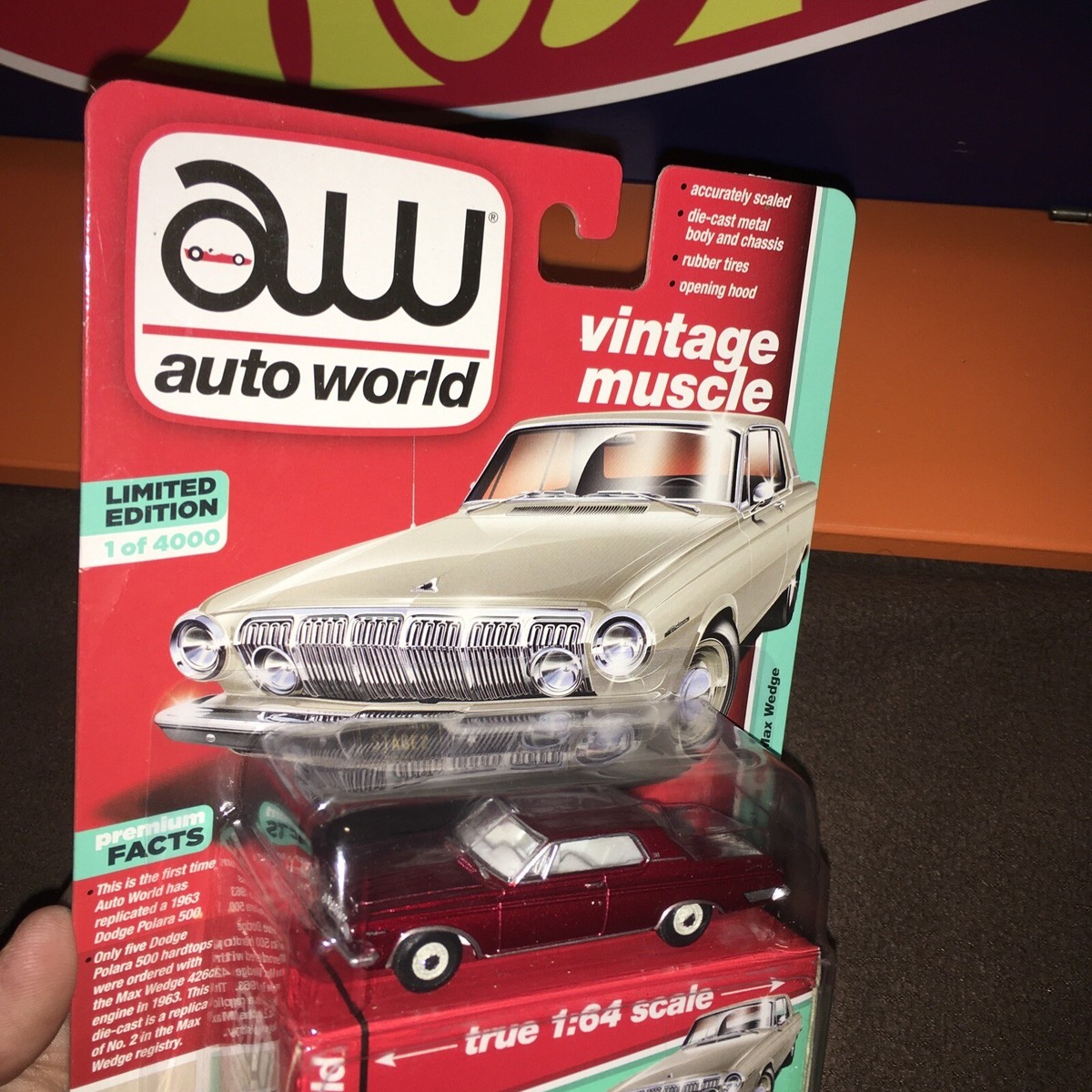 Auto World 64212 1:64 Vintage Muscle 1963 Dodge Polara 500 Max