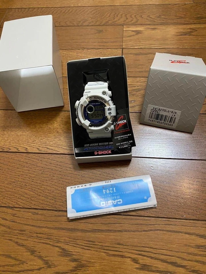 【Como Nuevo】G-Shock FROGMAN Reloj de Cuarzo Blanco Gris DW-8200LG-8JR Foto 2 de 4