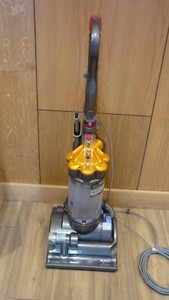 Dyson DC27 All Floors (nicht DC33) Staubsauger, neuer Motor.  12 Mth gtee (60)