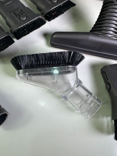 Dyson Hoover Attacchi Bundle 13 Articoli Testine Spazzola Tutte Usate Condizioni - Foto 2 di 9