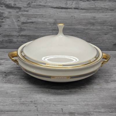 Lenox McKinley Round Covered Serving Bowl Casserole Dish