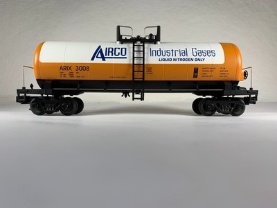 MTH PREMIER 20-92011, AIRCO INDUSTRIAL GASES TANK CAR #3008, OB