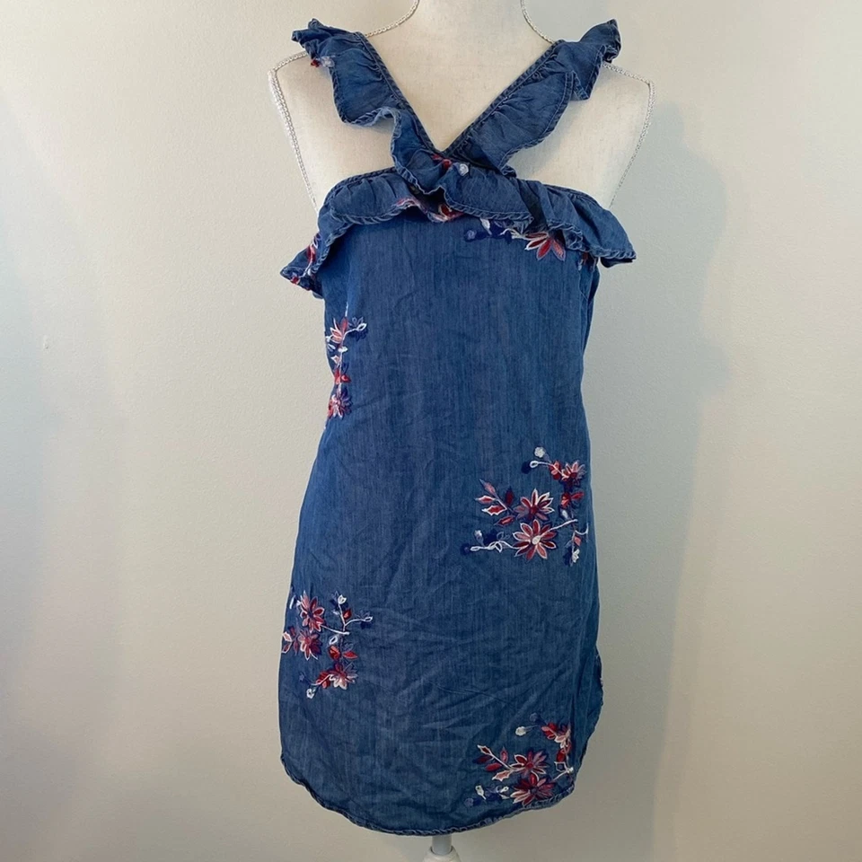 Romeo & Juliet Alta Costura Azul Denim Mini Vestido Floral Foto 2 de 4