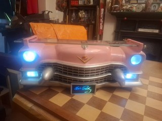 General Motors Licensed Elvis Presley 3D Pink Cadillac Car Light Up Wall Shelf