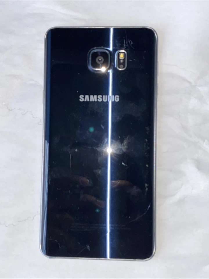 Samsung Galaxy S5 SM-N920W8 32GB Black, SOLD FOR PARTS VISIBLE DAMAGE SEE PICS - Image 2 of 4