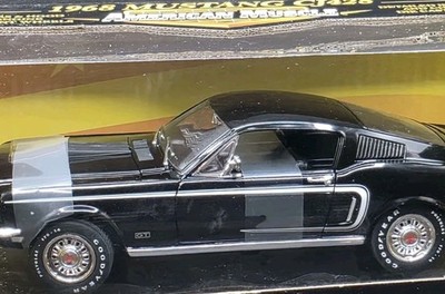 1968 フォード マスタング CJ428 39 ERTL American Muscle 1968 Ford Mustang GT CJ428 1:18 Scale Diecast