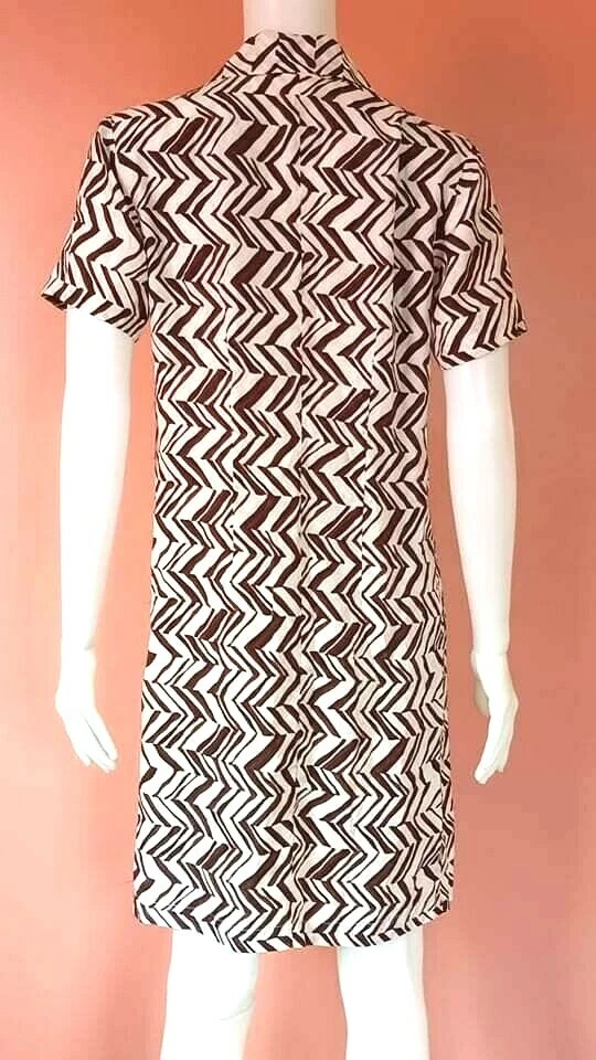 MARNI H&M 领带-FRONT 雪佛龙印花丝绸连衣裙棕色/象牙色 US 4 码 — 第 3/4 张图片