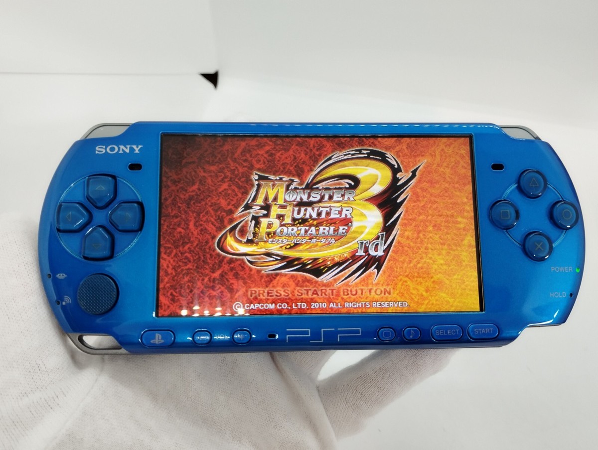 PSP3000   送料込みにしました Sony PSP 3000 Blossom Blue Console w/Charger playstation