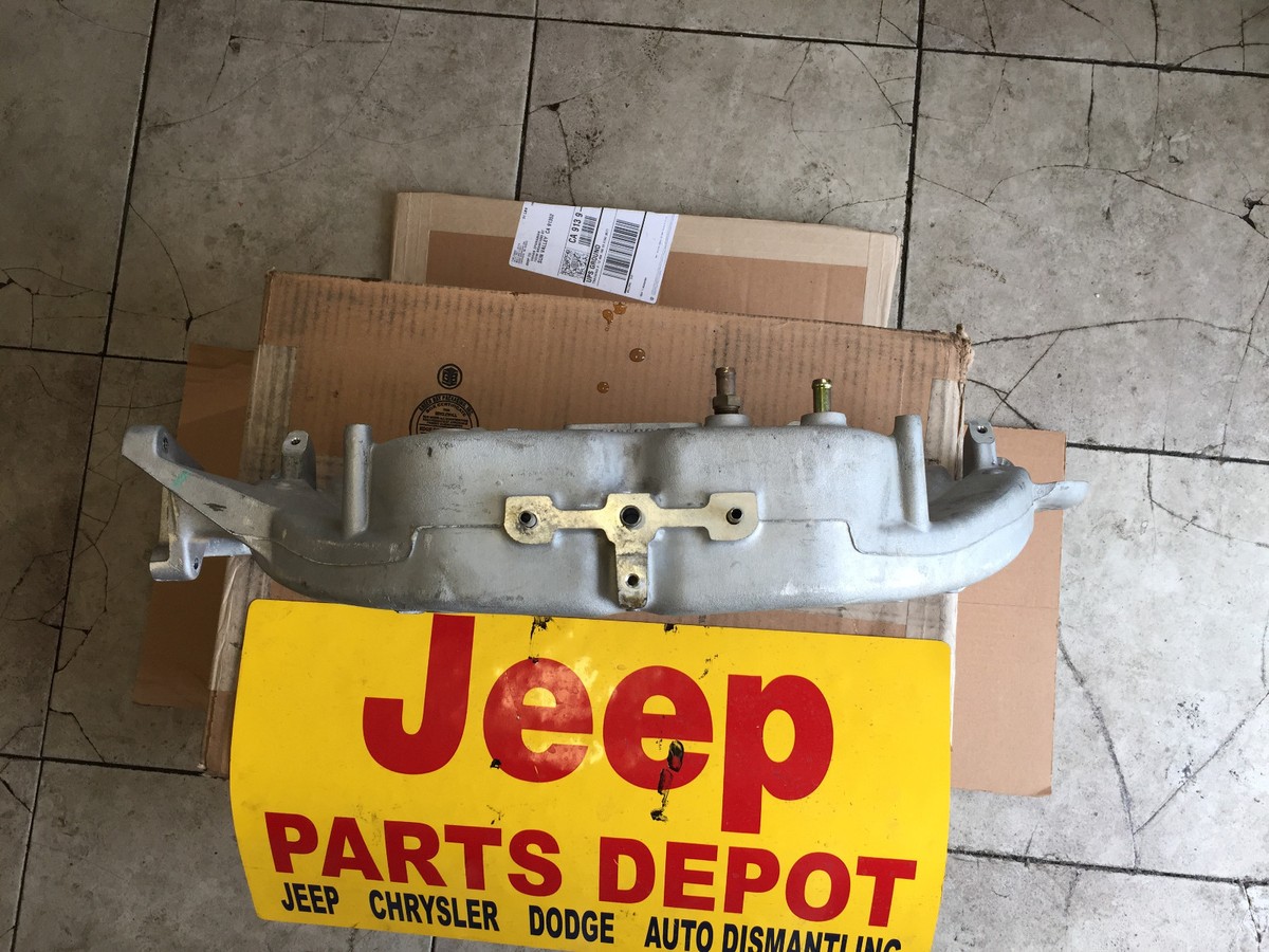 2003-2004 only JEEP WRANGLER TJ LJ 6CYL 4.0L INTAKE MANIFOLD OEM 