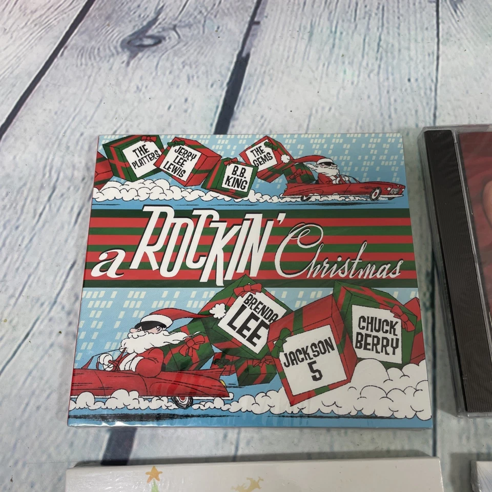 Lot of 8 Christmas CDs Sandi Patty - Gloria Estefan - Oldies - R&B New Sealed Foto 2 de 4