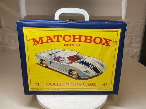 Matchbox 41 Collectors Case - Original Lesney cae for 48 models with 4 trays