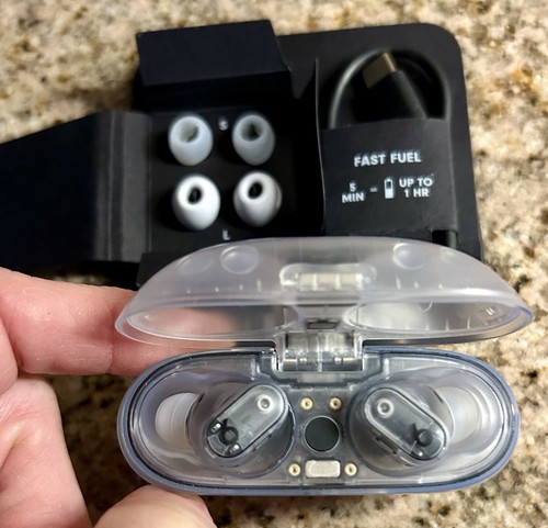Clear Beats Studio Buds + Pro Buds True Wireless Noise Cancel Translucent Earbud - Bild 9 von 19