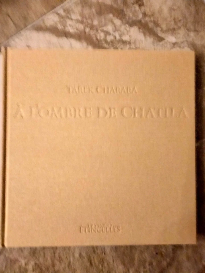TAREK CHARARA; A l'ombre de Chatila TBE, magnifiques photos, relié avec jaquette - Photo 2/4