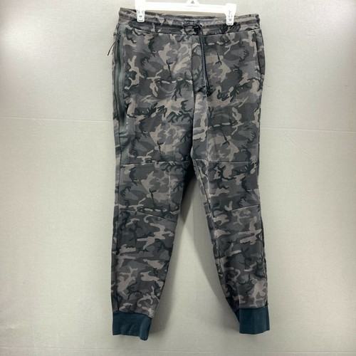 nike tech trainer camo
