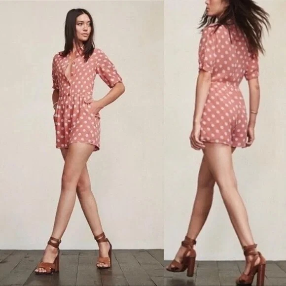 Mameluco Reformation Gilly manga corta bolsillos lunares rosa blanco 0 Foto 3 de 4