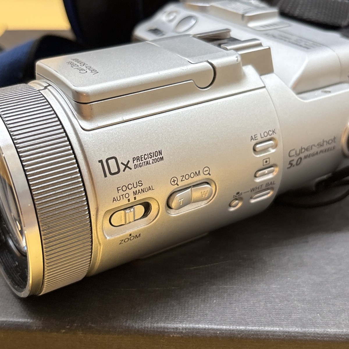 Sony Cyber-shot DSC-F717 4.9MP Digital Camera - Silver for sale