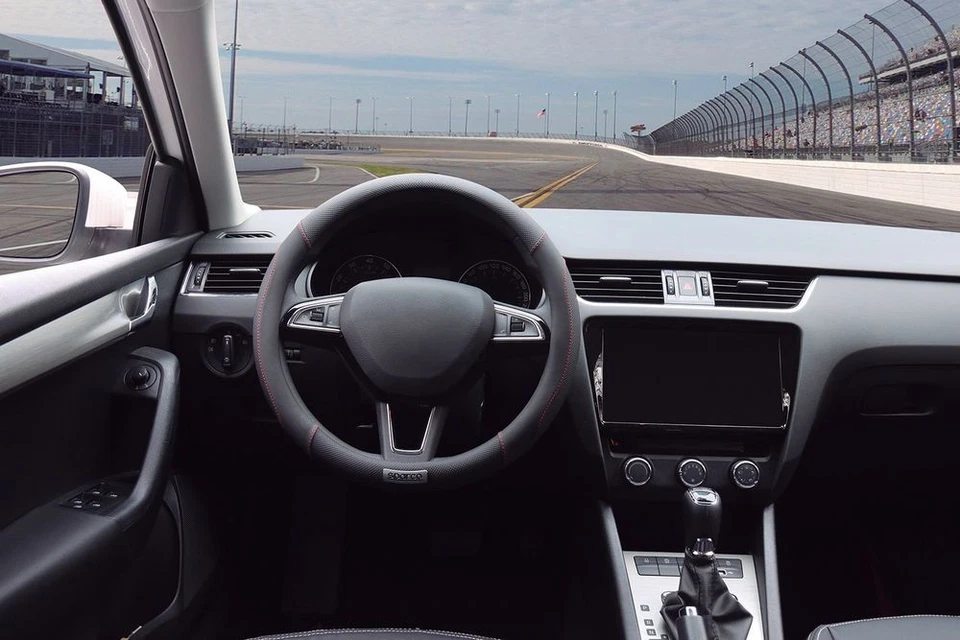 Lenkradabdeckung SPC1113 Auto Universal Schwarz Mit Details Perforiert SPARCO - Bild 2 von 2