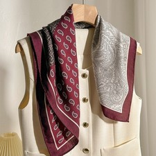 70 Wool 30 Silk 24'' Burgundy Paisley Patchwork Square Shawl Hand Rolled Edge