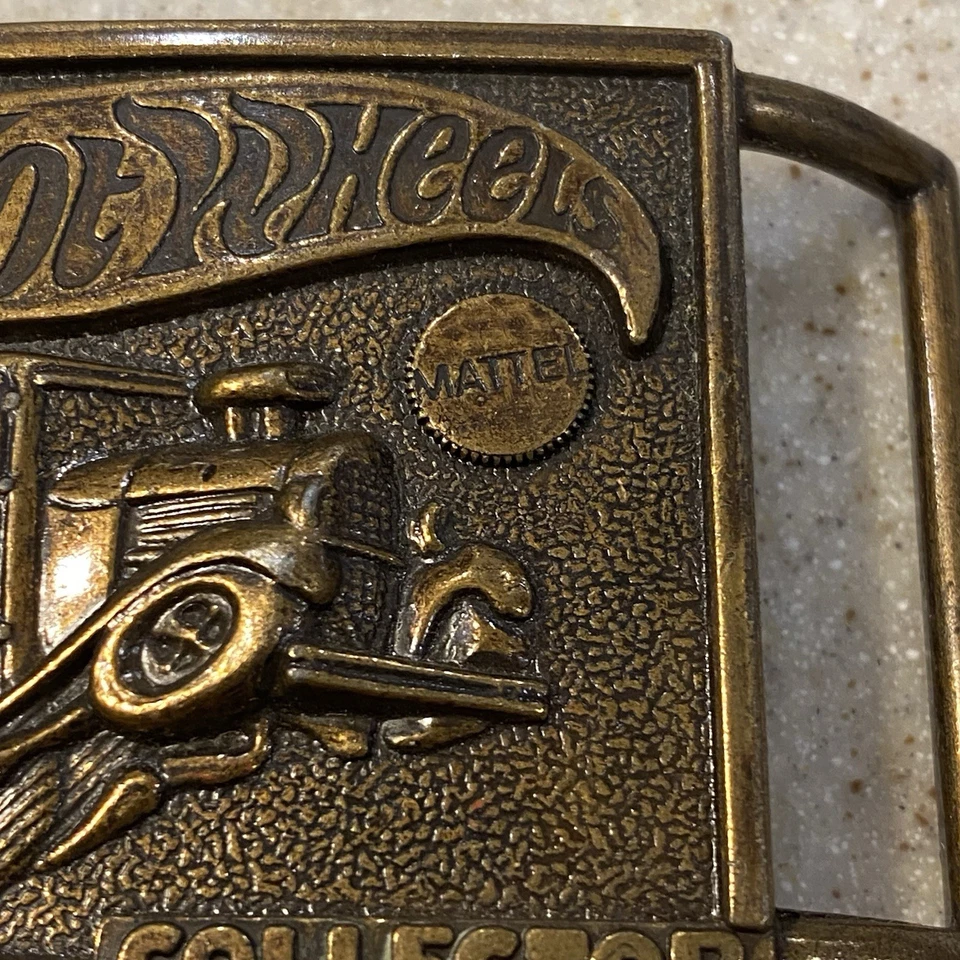 Hebilla de cinturón de latón macizo Mattel Hotwheels 1978 de colección logotipo de llama Foto 3 de 4