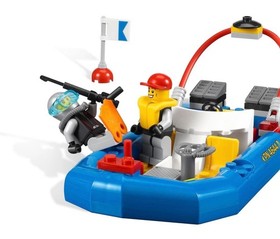 LEGO CITY 4644 Marina Retired Set/Beach/Surfing/Scuba Diver/Windsurf