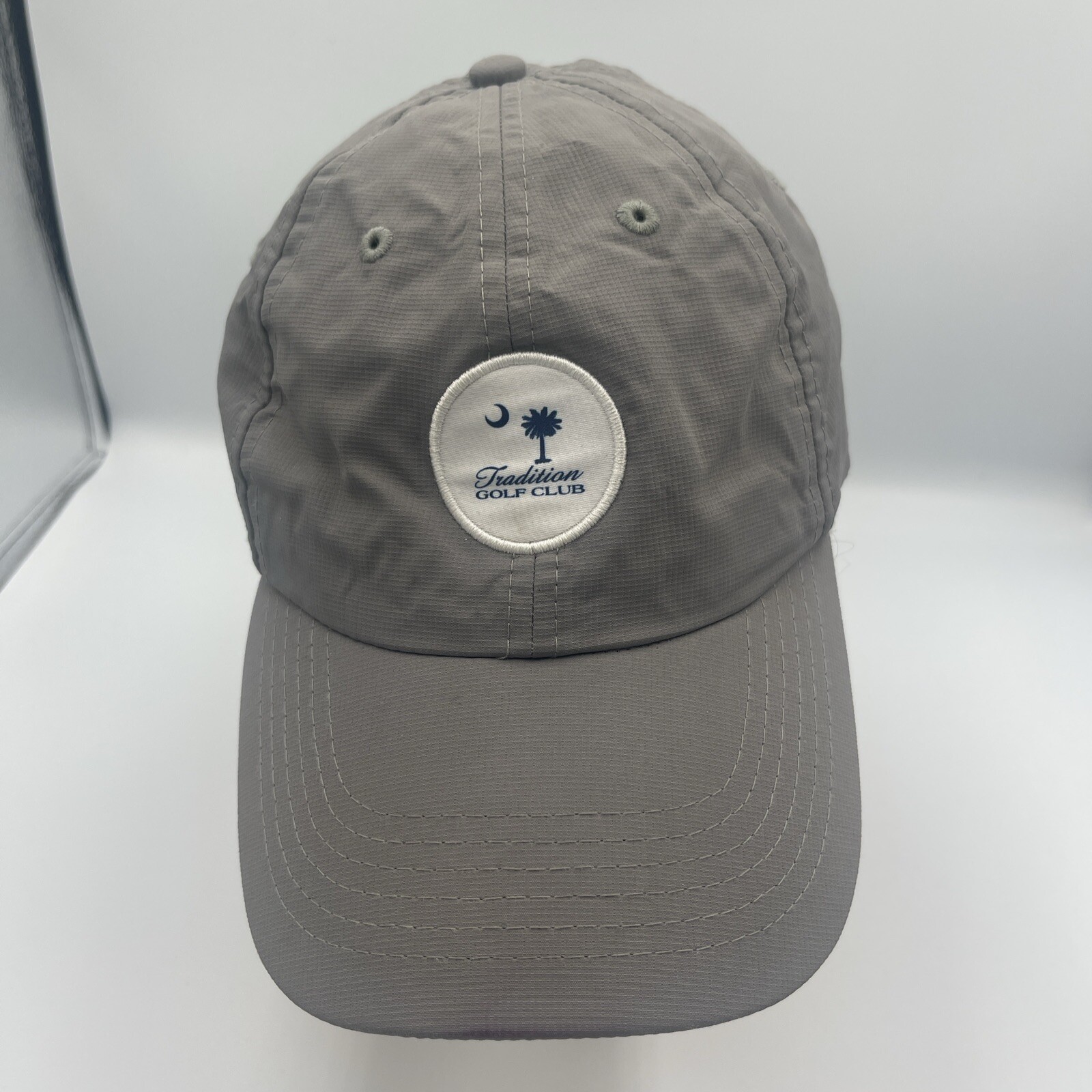 BASEBALL CAP TRADITION GOLF CLUB LOGO PRE OWNED SKU HB-2-image