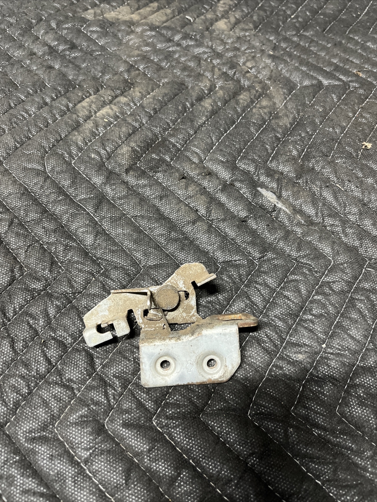 89 90 91 92 93 94 Nissan 240sx S13 COUPE trunk lock cable release latch