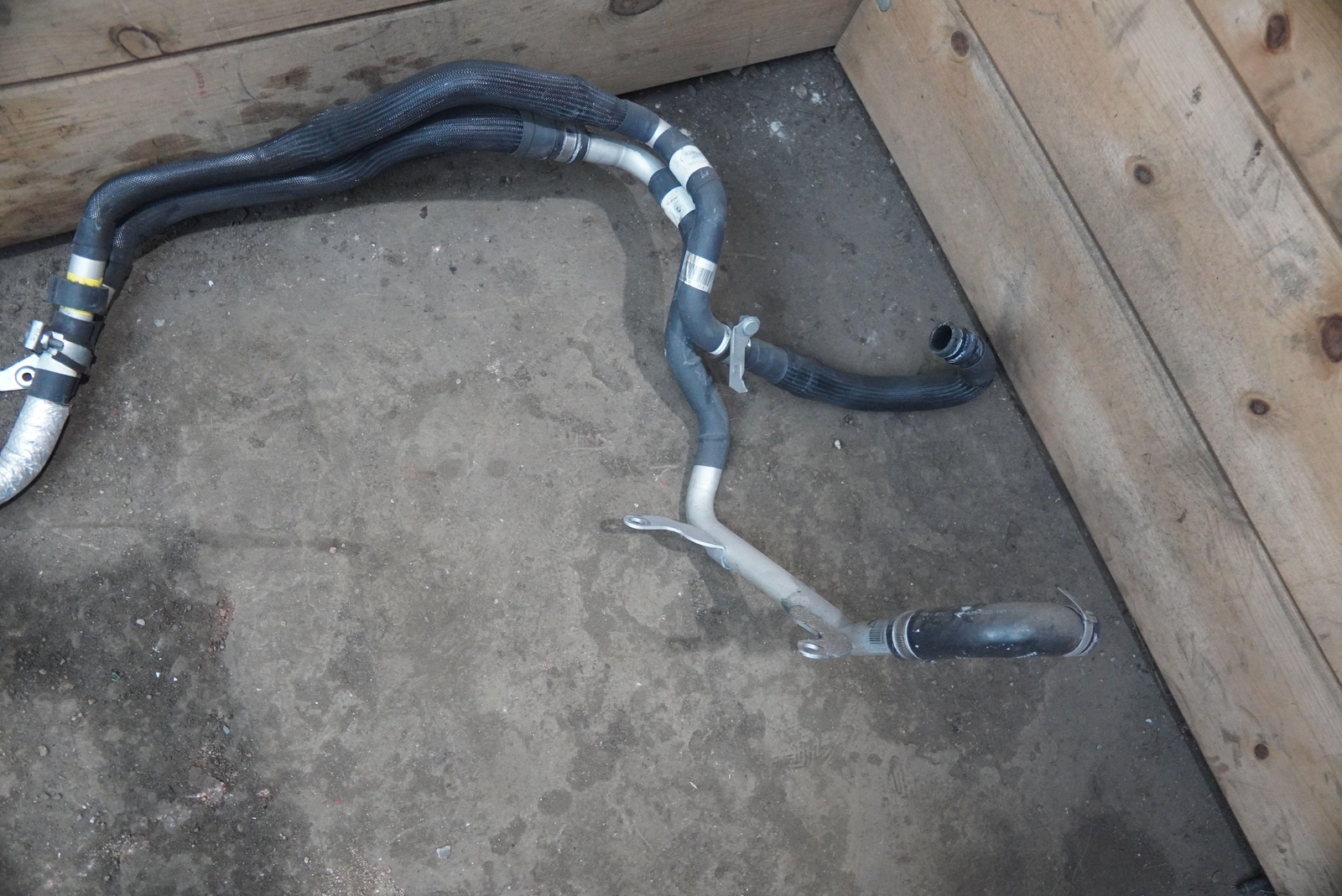Set Transmission Underbody Water Pipe Tube Hose 280177 Ferrari California T 2015