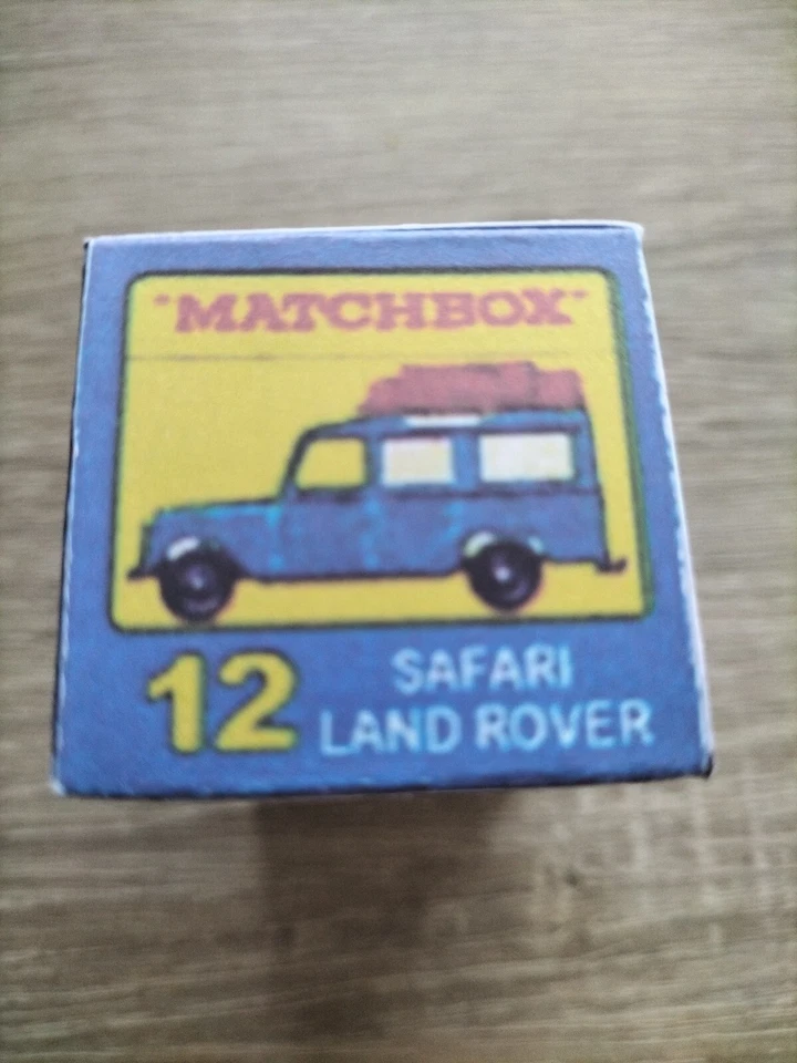 Matchbox Regular Wheels No12 Land Rover Safari Blue   - Replica / Copy Box only - Image 3 of 3