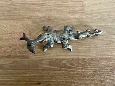 Vintage Crocodile Sculpture with Fish in Mouth - Bronze