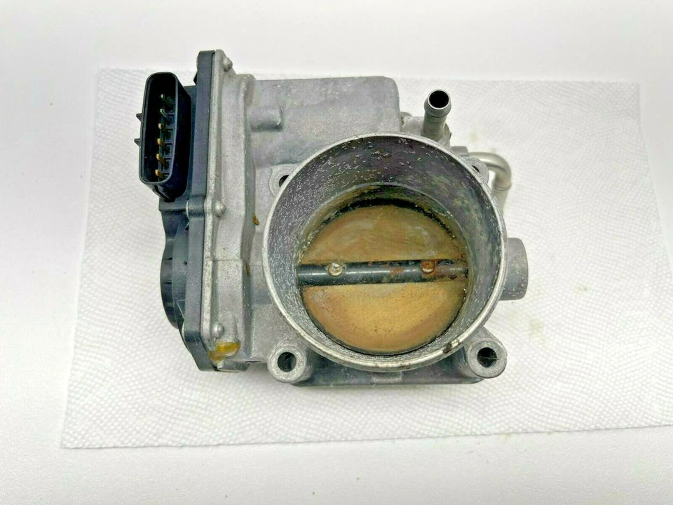 Cuerpo del acelerador OEM para 2010 2011 2012 2013 2014 2015 Lexus IS250 2,5 L 22030-31020 Foto 2 de 4