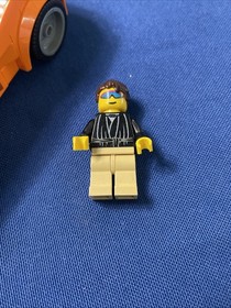 LEGO SPEED CHAMPIONS: McLaren 720S (75880) with Driver