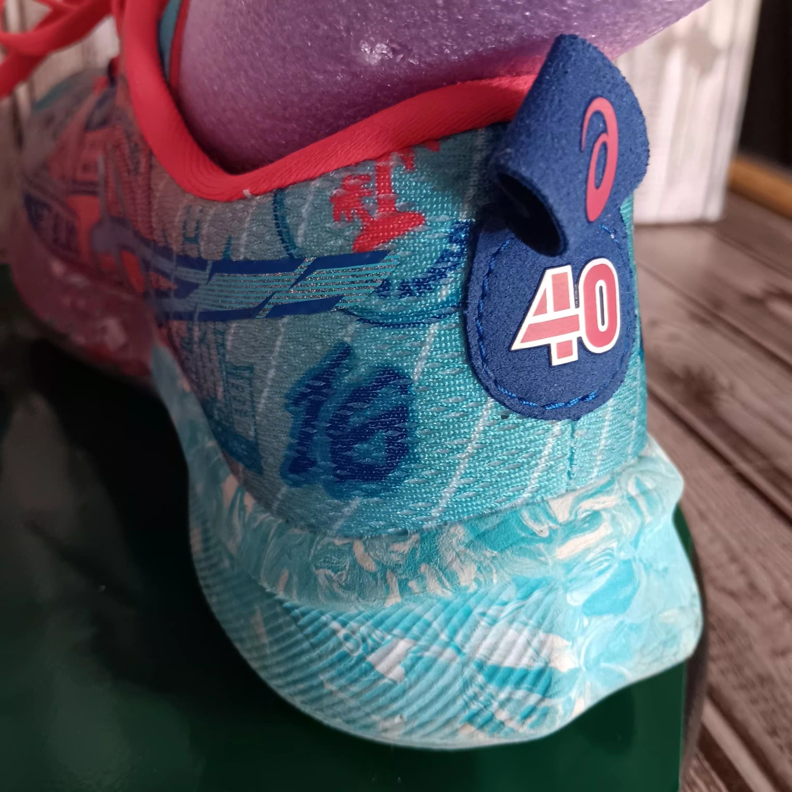 Size 9 Women's Asics NooSA Tri 16 Los Angeles Marathon Pastal Pink And Blue thumbnail 6