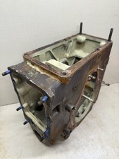 Massey Ferguson Mf 1020 Tractor Rear Differential Housing Assembly