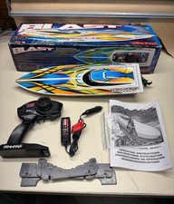 TRAXXAS BLAST RACE RC BOAT W/ RADIO WORKING W/ ORIGINAL BOX NICE