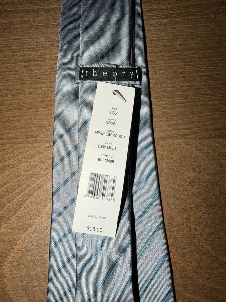 Corbata THEORY Para Hombres Azul RAYAS Hecha a Mano Tejida Seda DELINOSA EE. UU. NUEVA CON ETIQUETAS Foto 2 de 4