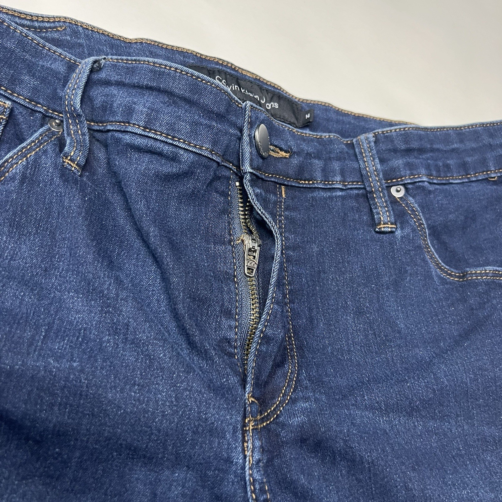 CALVIN KLEIN Jeans Women’s 14 Blue Denim Straight Leg Dark Wash Pants 14x32 thumbnail 5