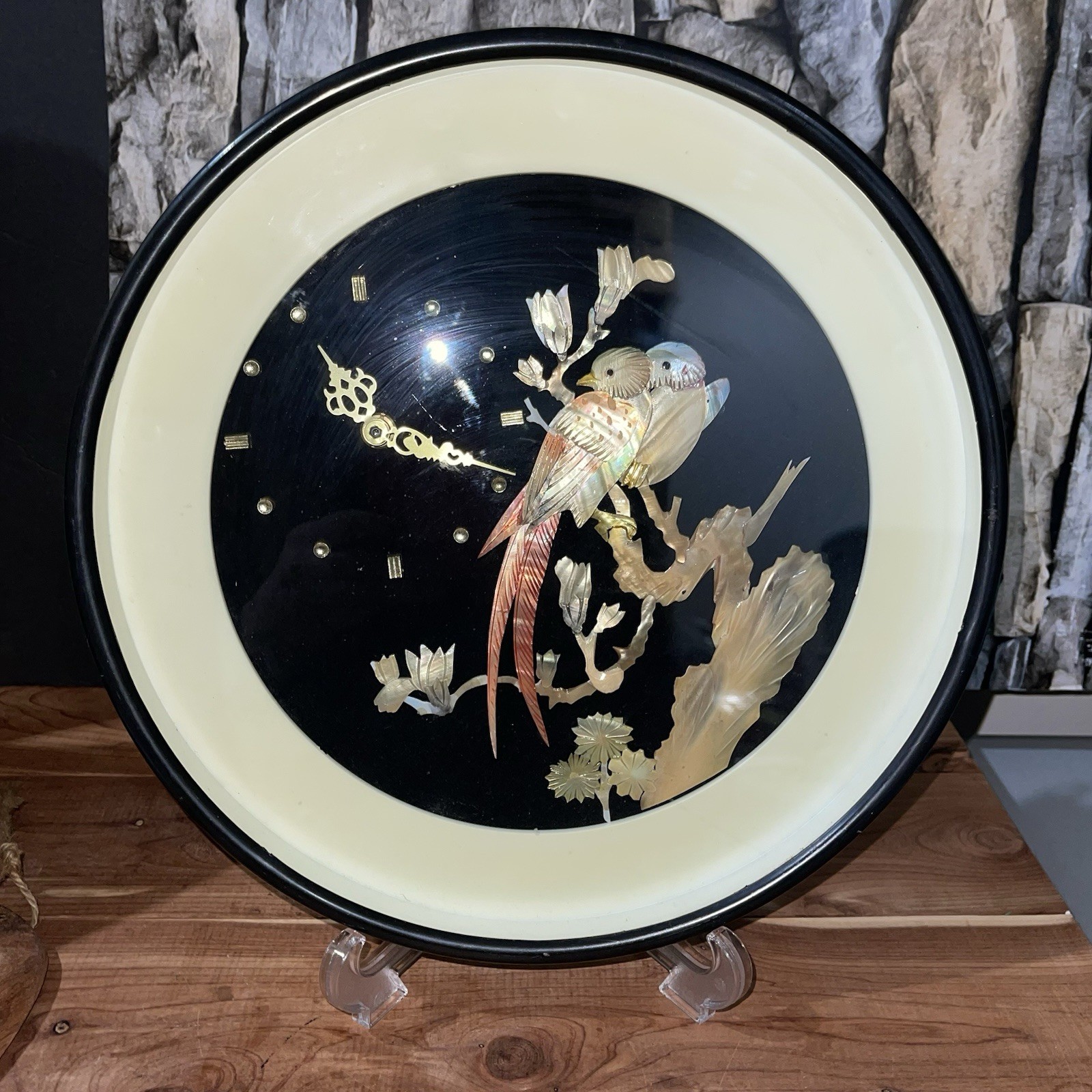 Vtg Asian Mother Of Pearl Bird Flowers Lacquer Wall Clock 12” Raden Japan