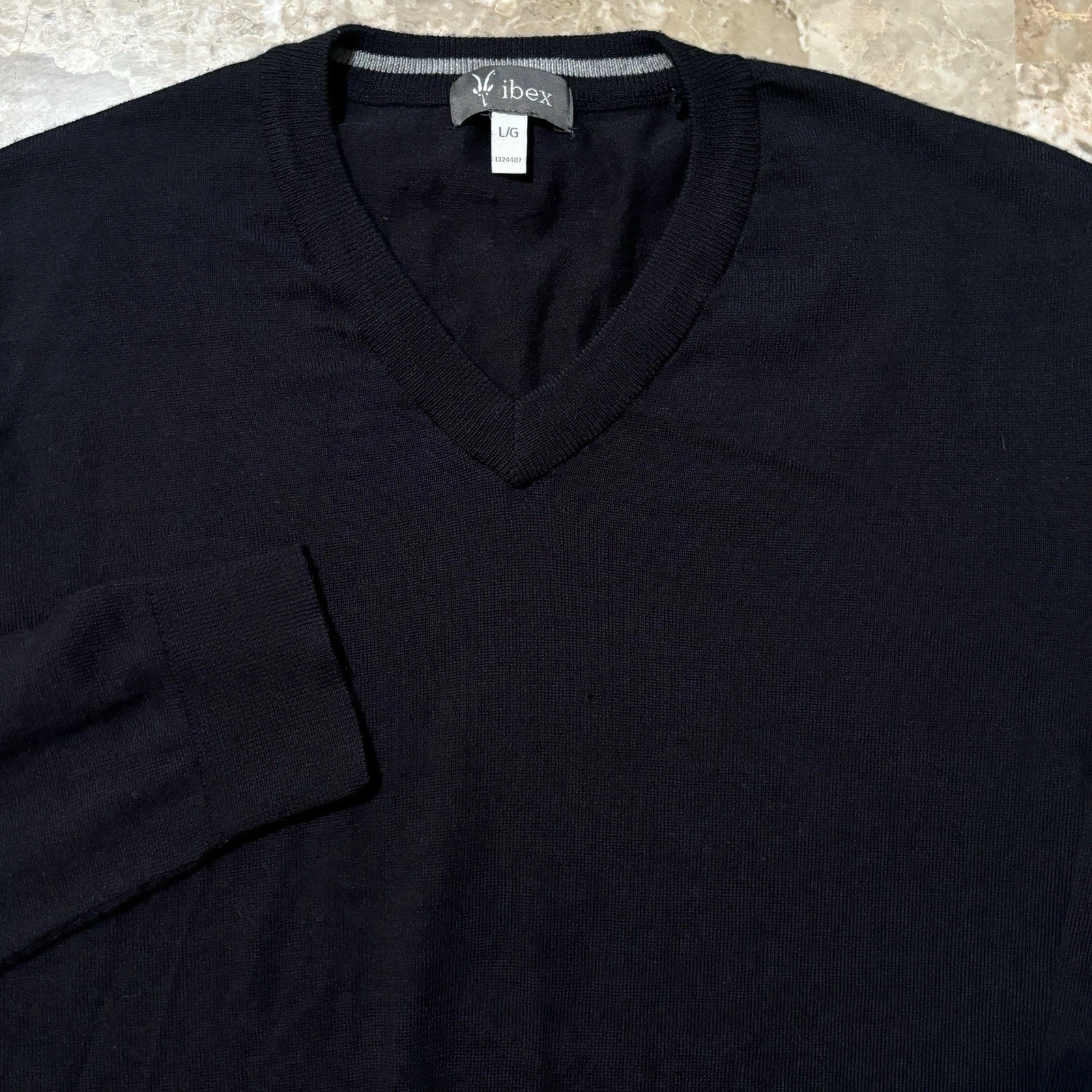 Ibex Merino Wool Sweater Mens Large Blue V Neck Lightweight Base Layer Hiking