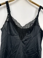 Vintage Aristocraft by Vassarette  Black Full Slip Size 36 Nylon USA lace  USA