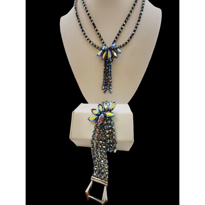 Absolutely Spectacular Unsigned Quality Rhinestone Necklace and Bracelet Set