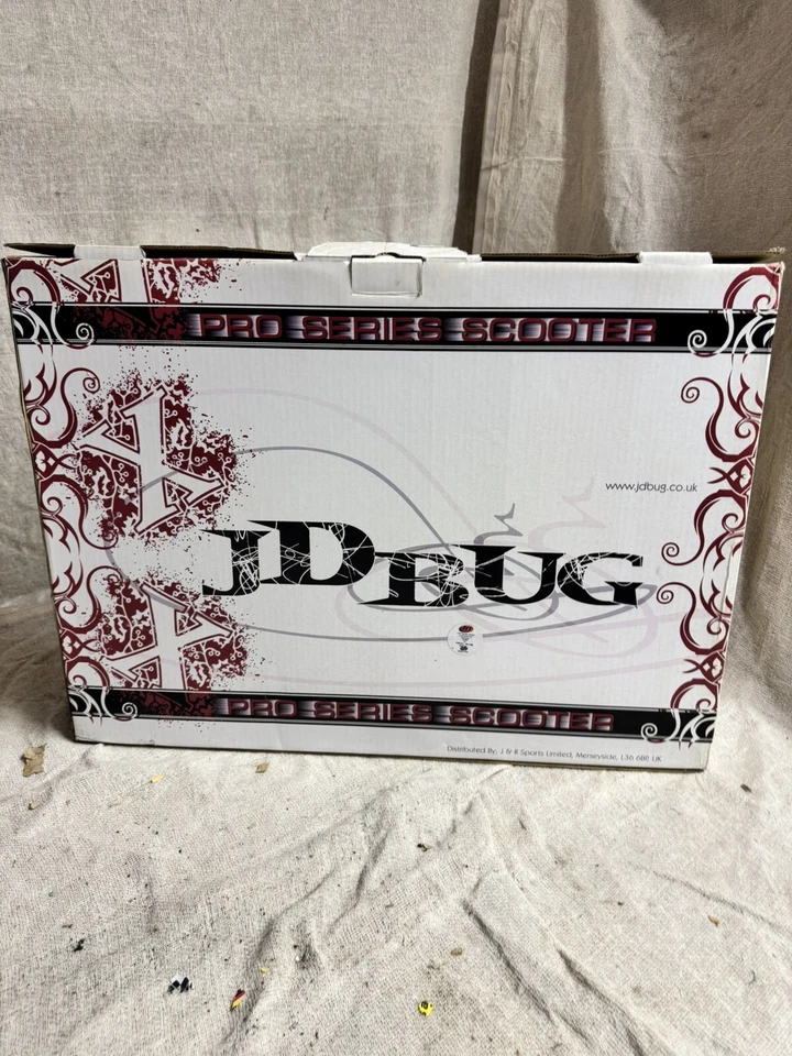 New & Boxed JD Bug Pro Street MS136 Scooter Pepper White - Image 2 of 4